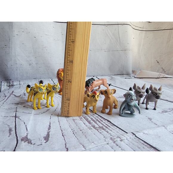 Mixed Lot Of Disney Lion King Lion Guard Figures 9 Figures Cake Toppers - Picture 7 of 11